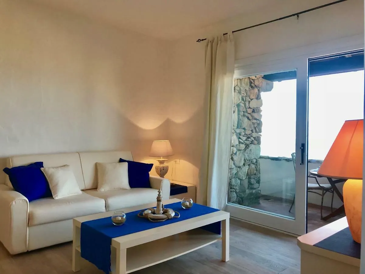 Apartamento Casa Blue Villaggio Est Capo Coda Cavallo