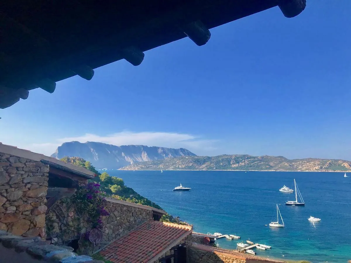 Casa Blue Villaggio Est Capo Coda Cavallo 0*,